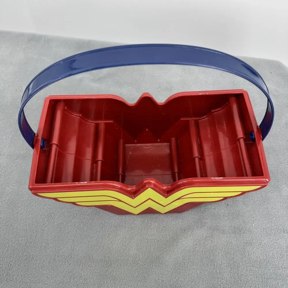 Wonder Woman DC Red Gift Easter Candy Basket Halloween Plastic Treat Pail Handle